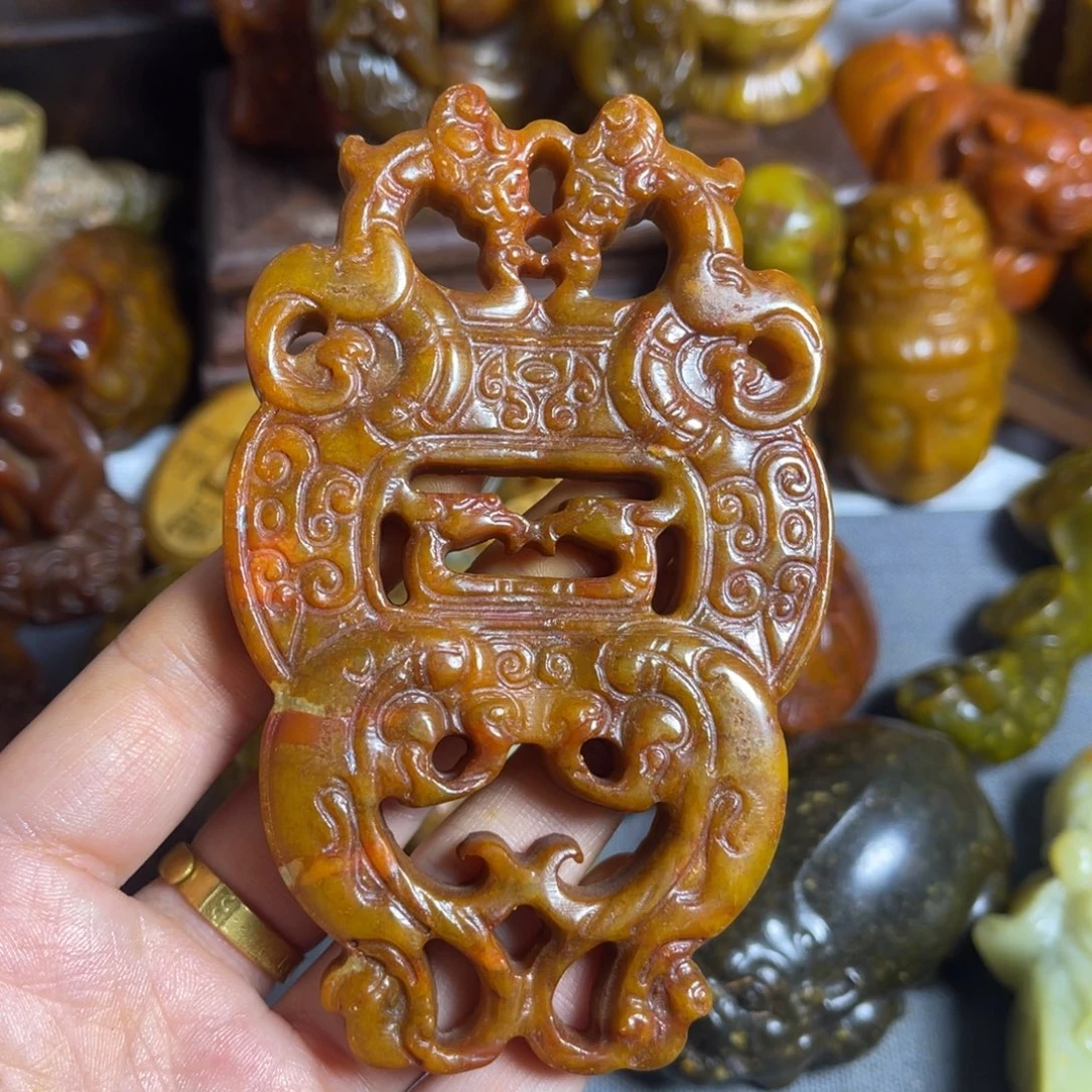 蛇纹石玉合金颈饰