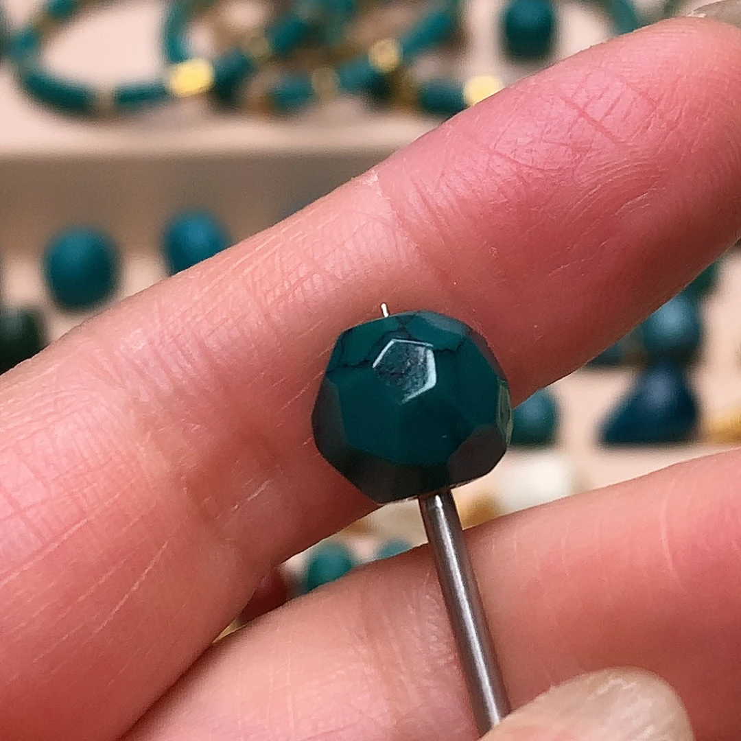 绿松石未镶嵌配饰