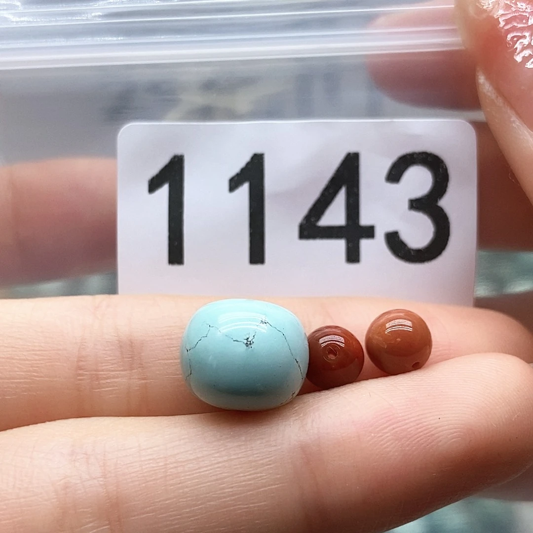 南红玛瑙未镶嵌颈饰