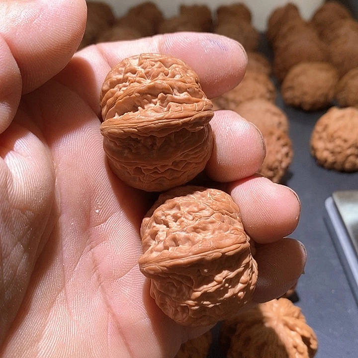 文玩核桃吊坠H****豪磨盘
