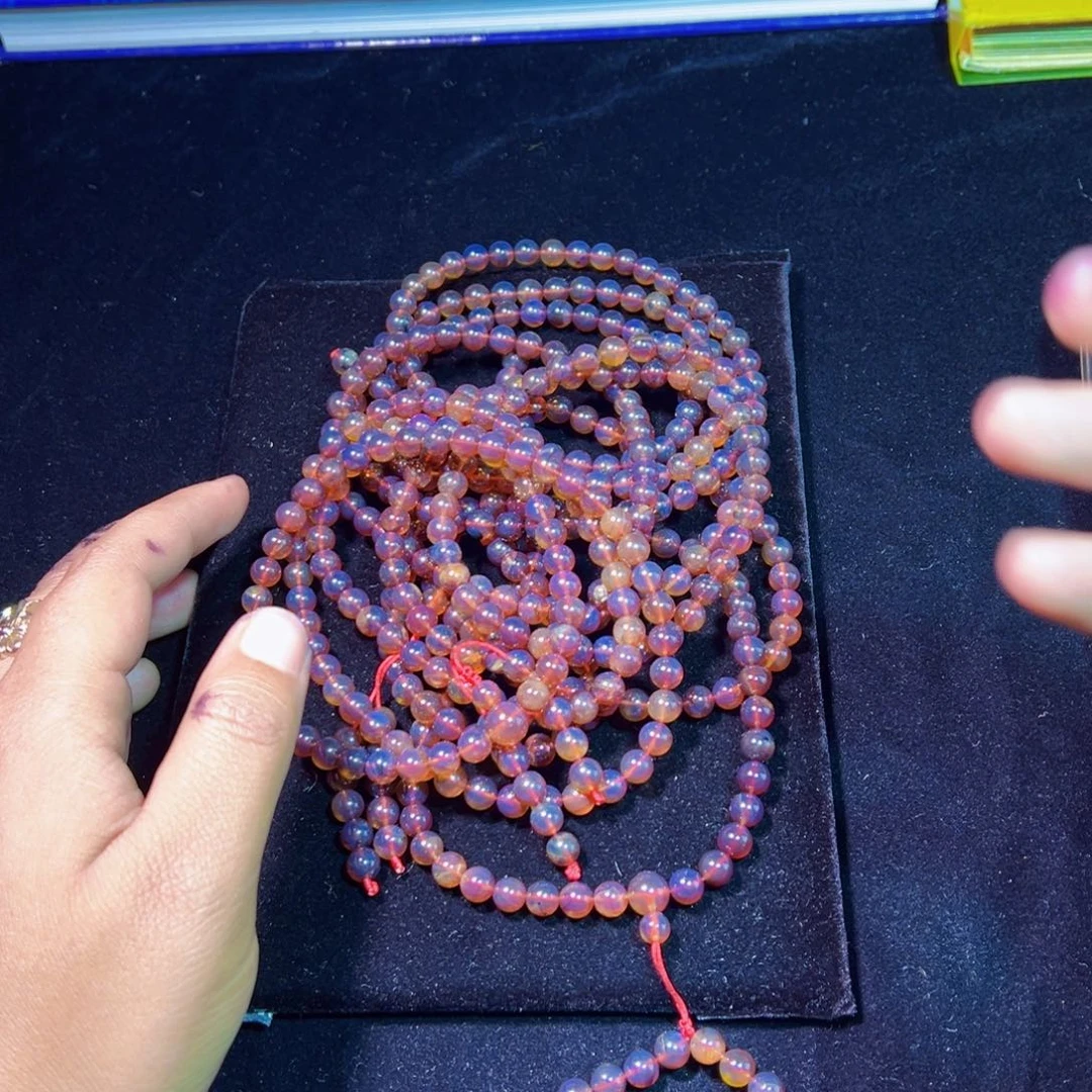 琥珀裸石未镶嵌缅甸琥珀多样性发货其中一件