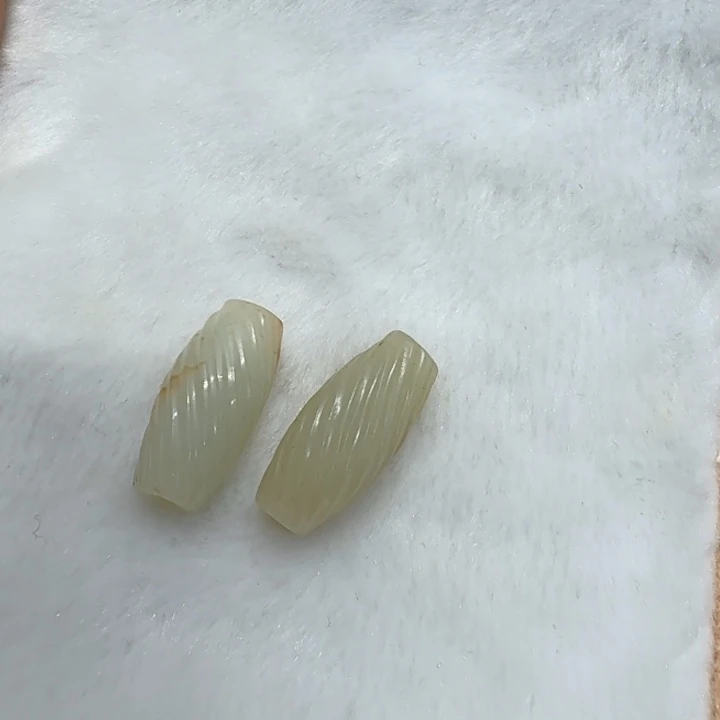 天***意和田玉（糖玉）未镶嵌颈饰和田玉未镶嵌颈饰