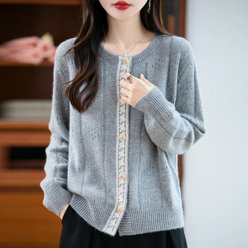 品牌撤柜正品法式设计感蕾丝拼接针织羊毛开衫秋冬新款加厚上衣女