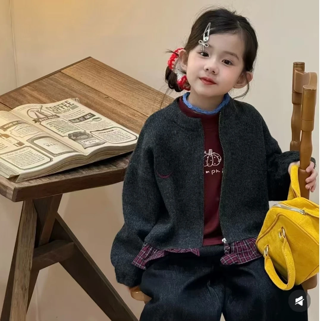 2025新款女童针织开衫外套韩版时尚甜美笑脸洋气