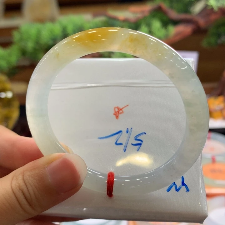 翡翠手镯未镶嵌11号