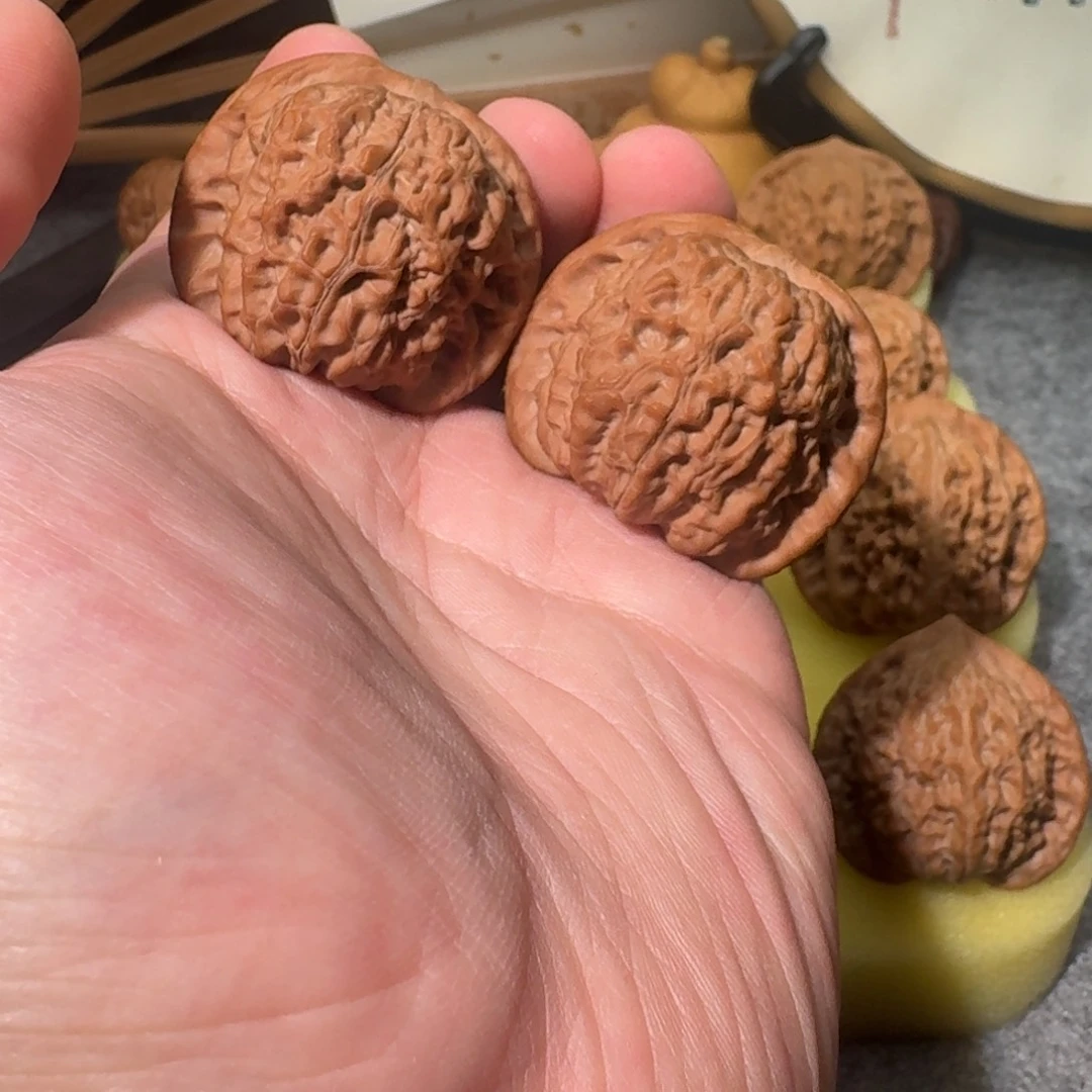 吊坠文玩核桃40血麒麟