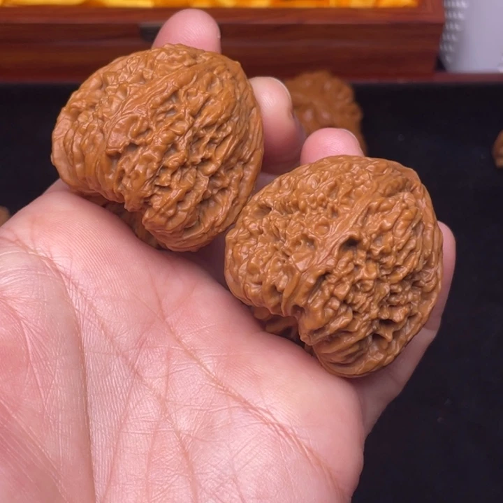 文玩核桃吊坠39+全品凹底南将石