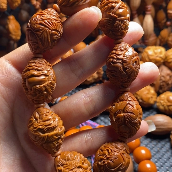 吊坠橄榄核整身钟馗
