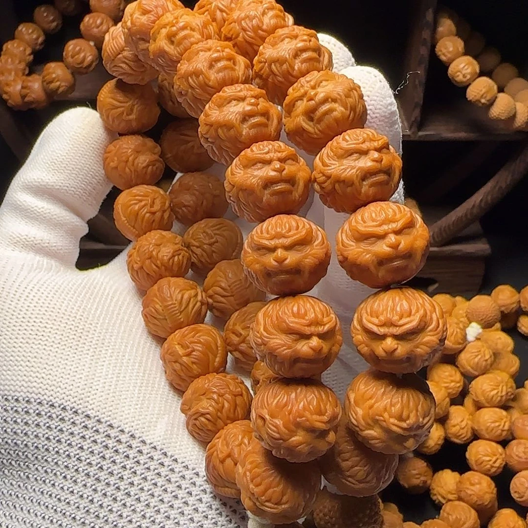 磊***哥猴头核桃吊坠猴头