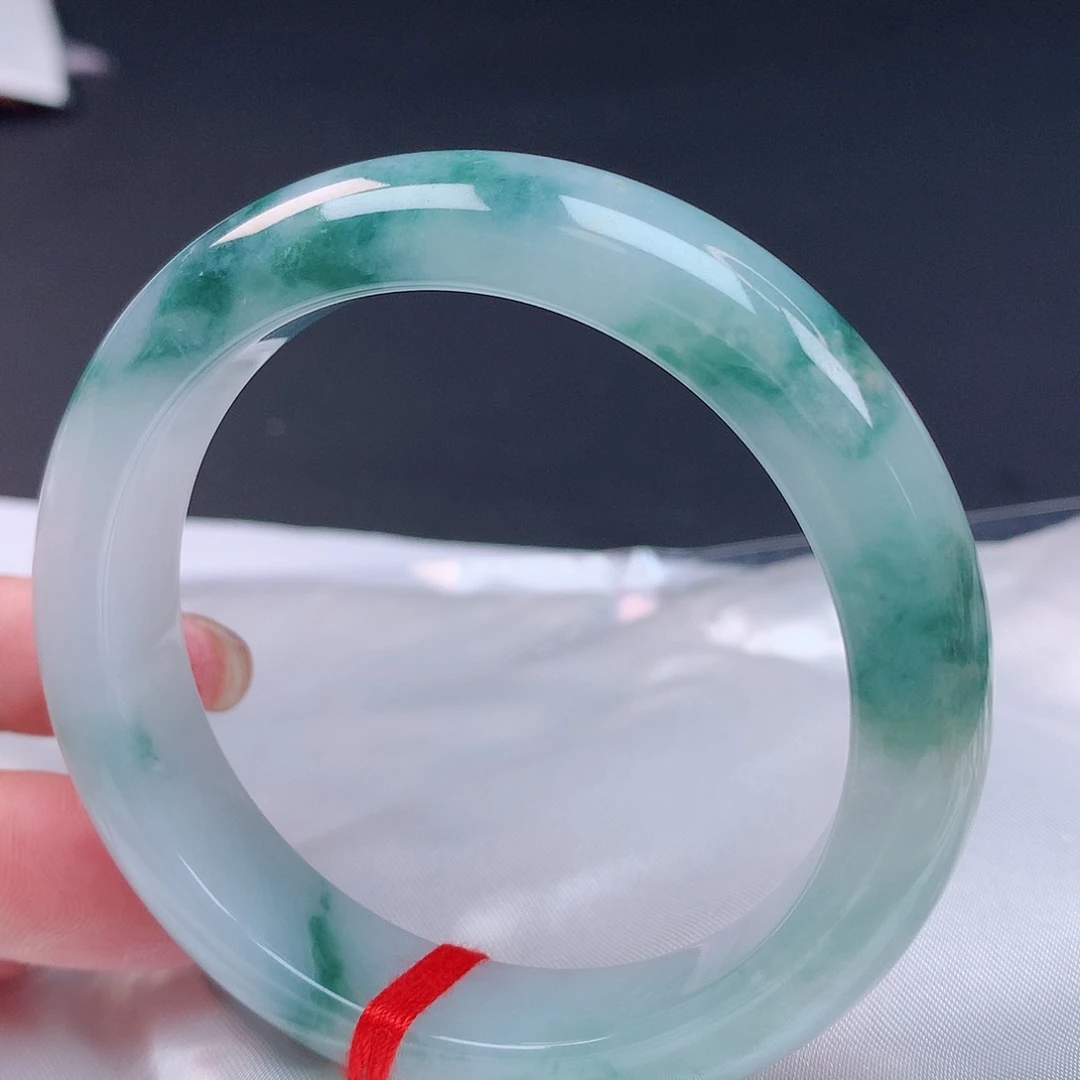 【闪购商品】未镶嵌手镯翡翠56