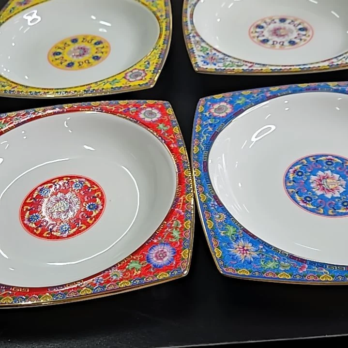 喜***莲瓷片微瑕珐琅彩8.5寸4个金标面碗66666