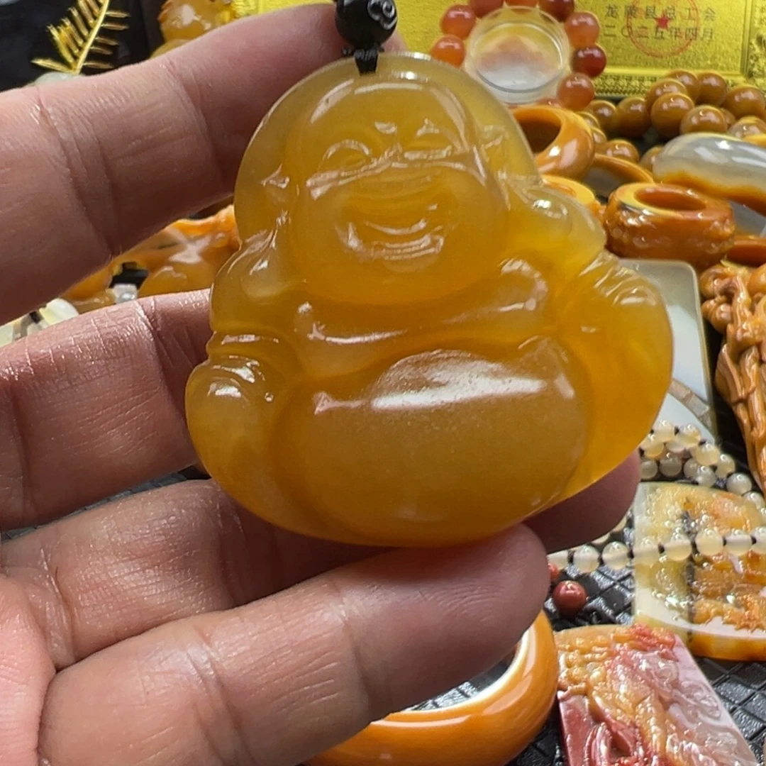 石英质玉未镶嵌颈饰