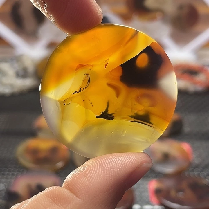 玛瑙/玉髓未镶嵌颈饰