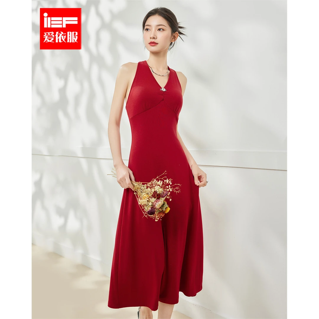 IEF/爱依服连衣裙2025夏季新款名媛风聚会性感女人味法式吊带长裙