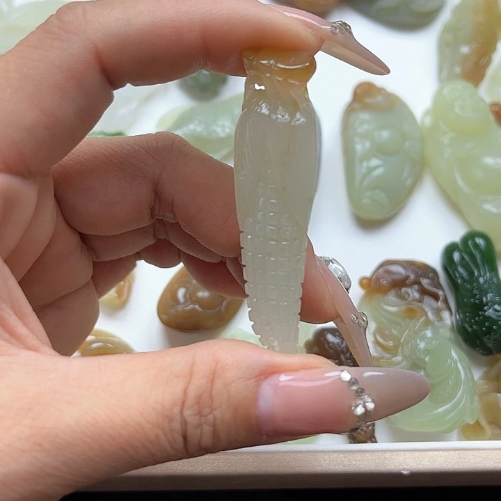 【闪购商品】颈饰未镶嵌和田玉