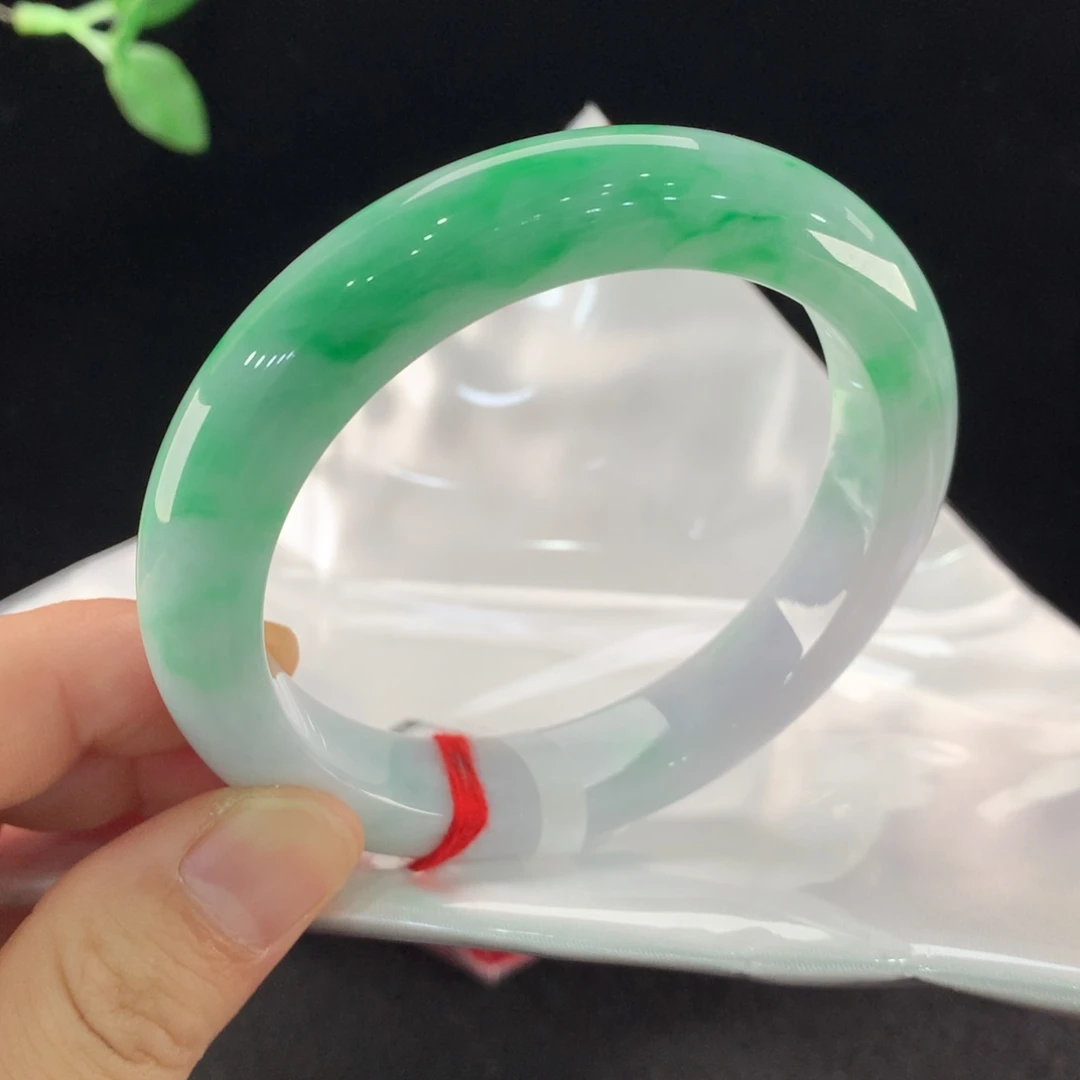 翡翠未镶嵌手镯0240