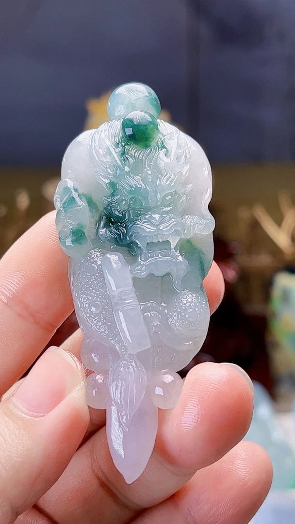 【新春好物】天然缅甸翡翠冰胶飘绿龙柱毛货买断需抛光尺寸72-28-14