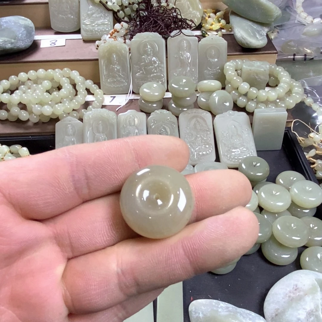 颈饰未镶嵌和田玉春***夜022