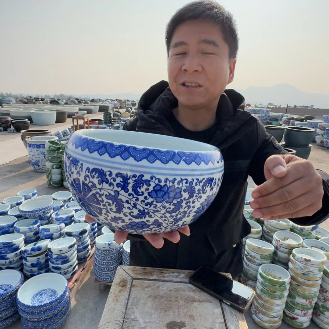 瓷片直径23，高13。。。。