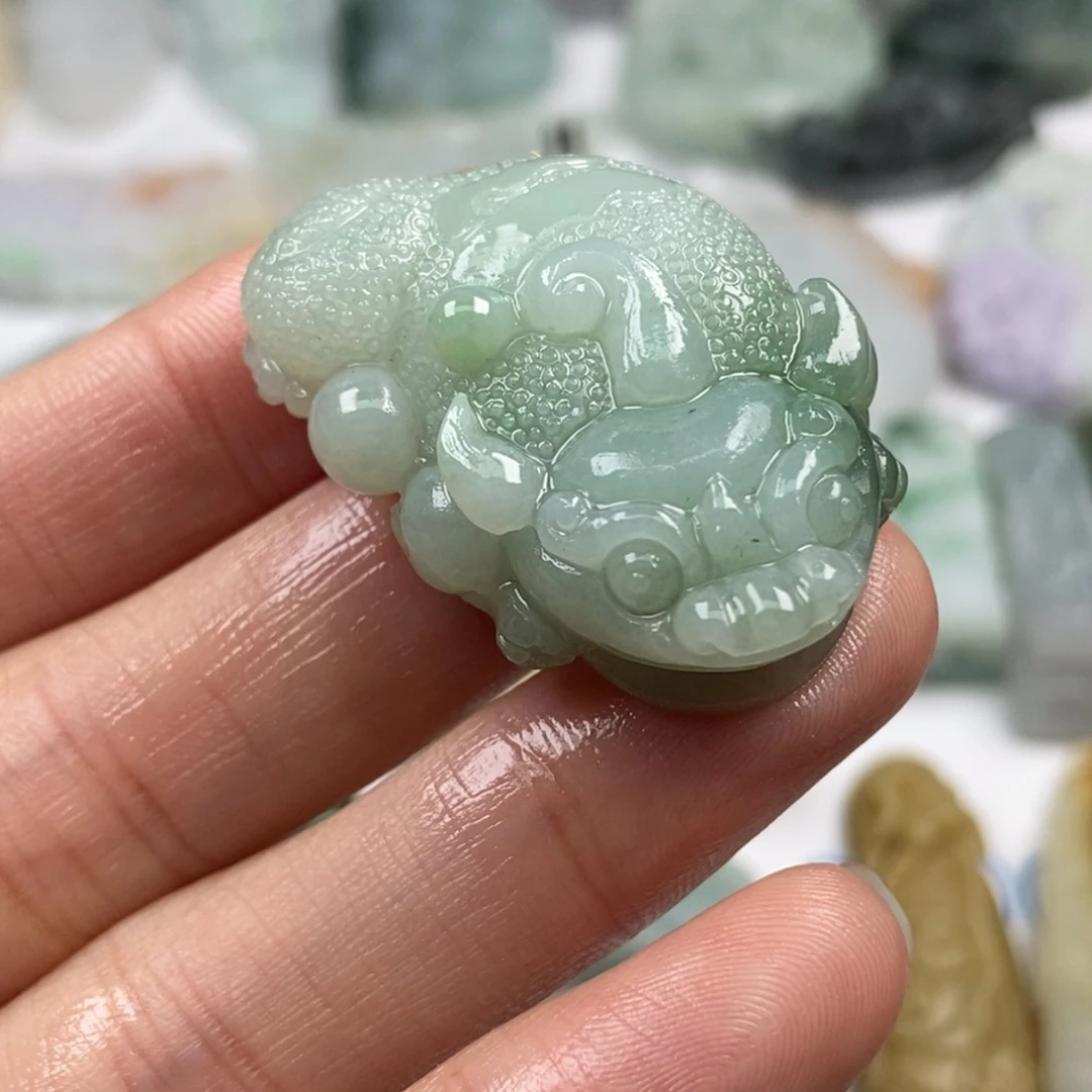 定制翡翠未镶嵌翡翠