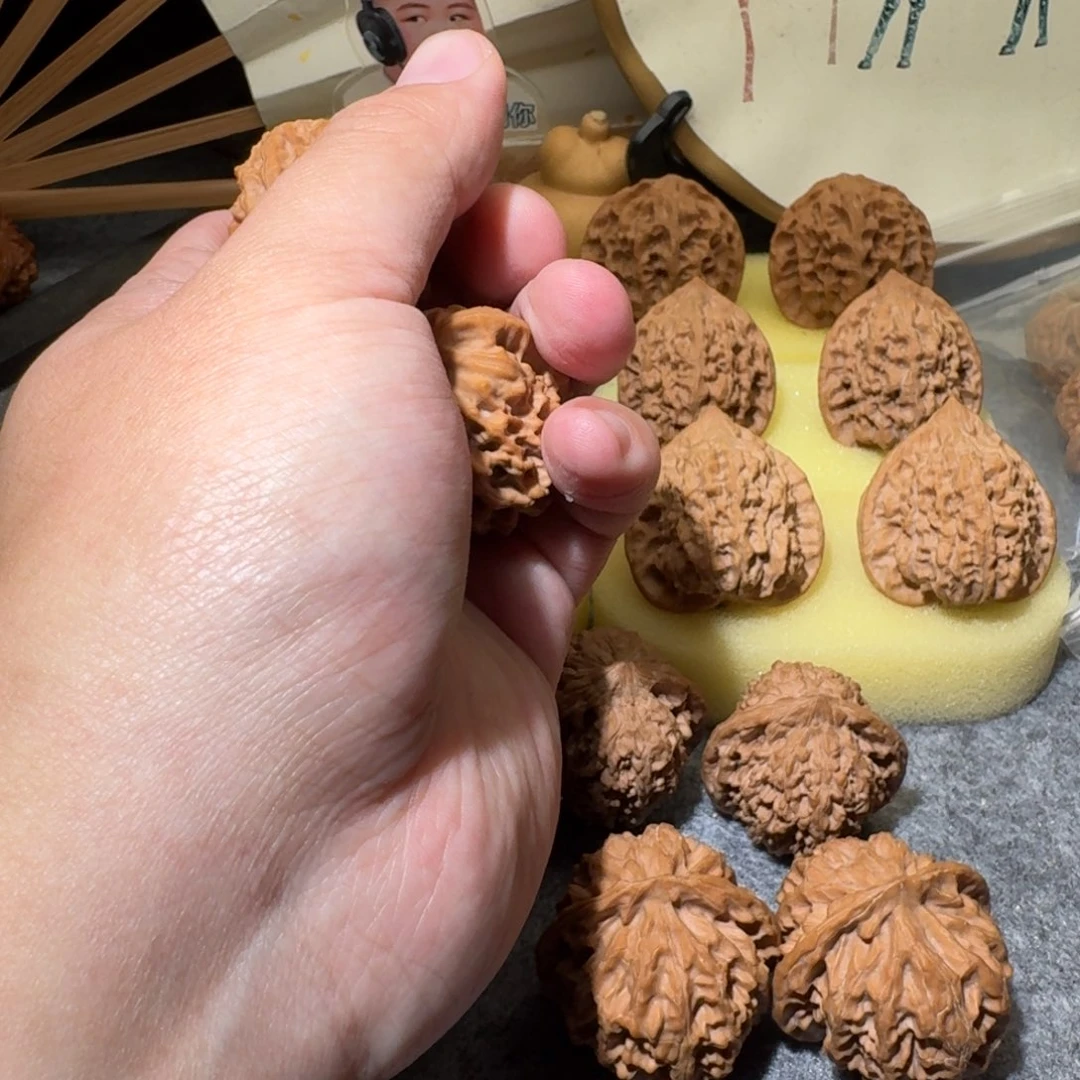 ****驴文玩核桃吊坠36天地