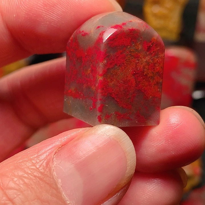 昌化石淡*昌化鸡血石