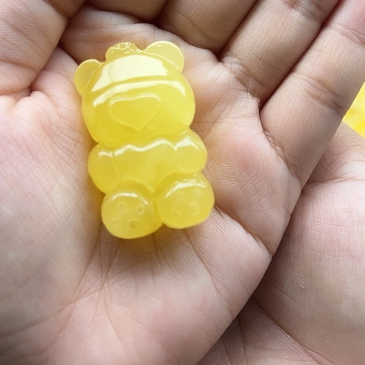 琥珀未镶嵌珠宝奇石小熊打孔不退换