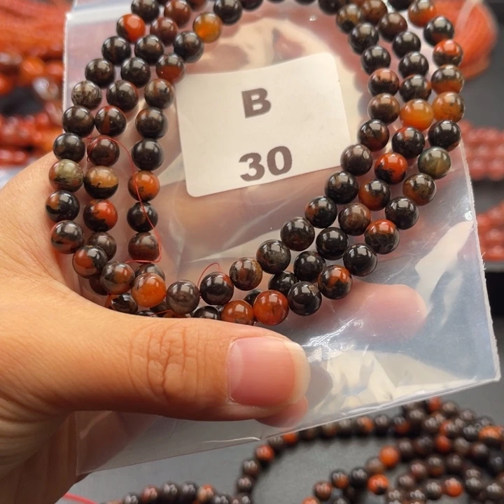 南红玛瑙未镶嵌多样性发货默认微瑕称重7mm