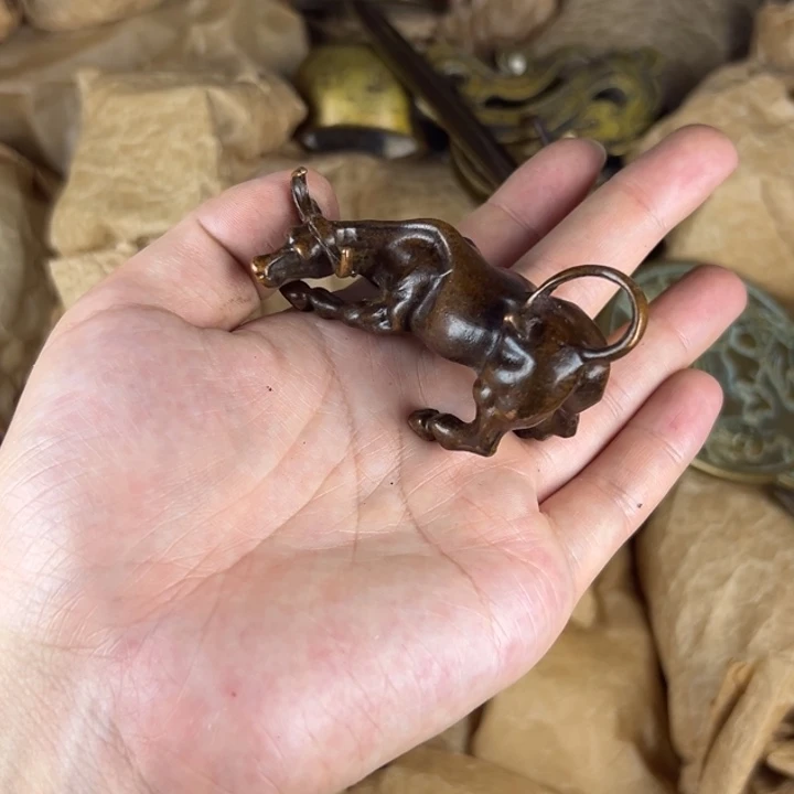 创意设计铜器摆件
