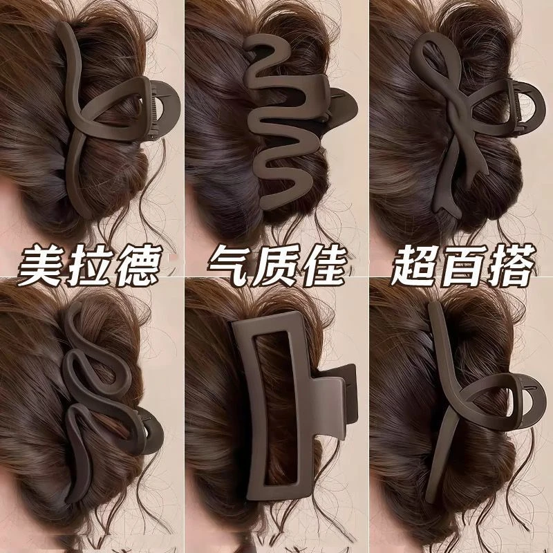 咖色磨砂夹抓夹大号鲨鱼夹2025新款后脑勺盘发发夹夹子头饰女发卡