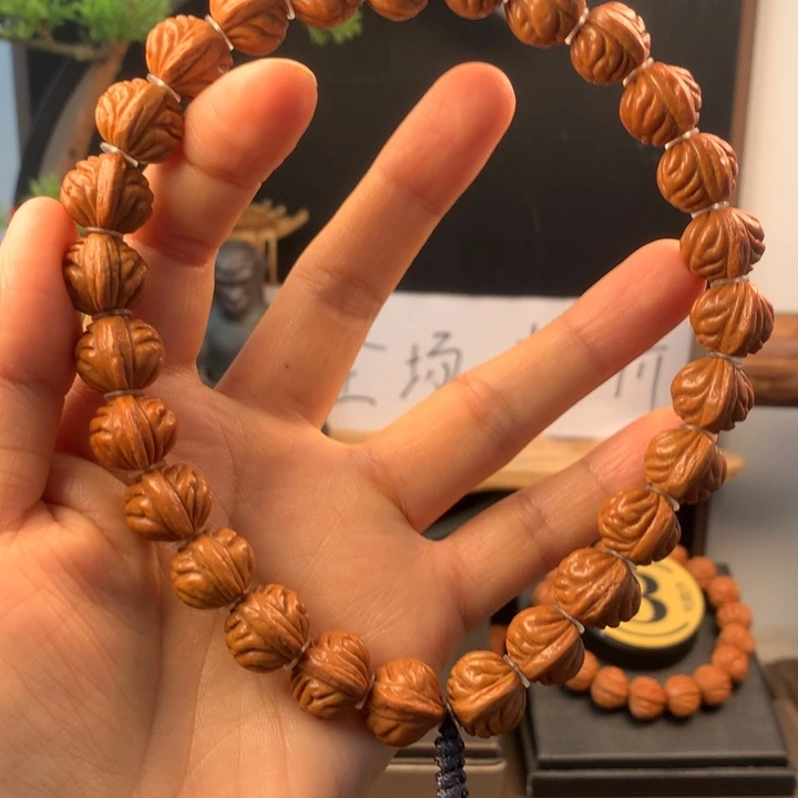 文玩核桃吊坠14金蟾手持