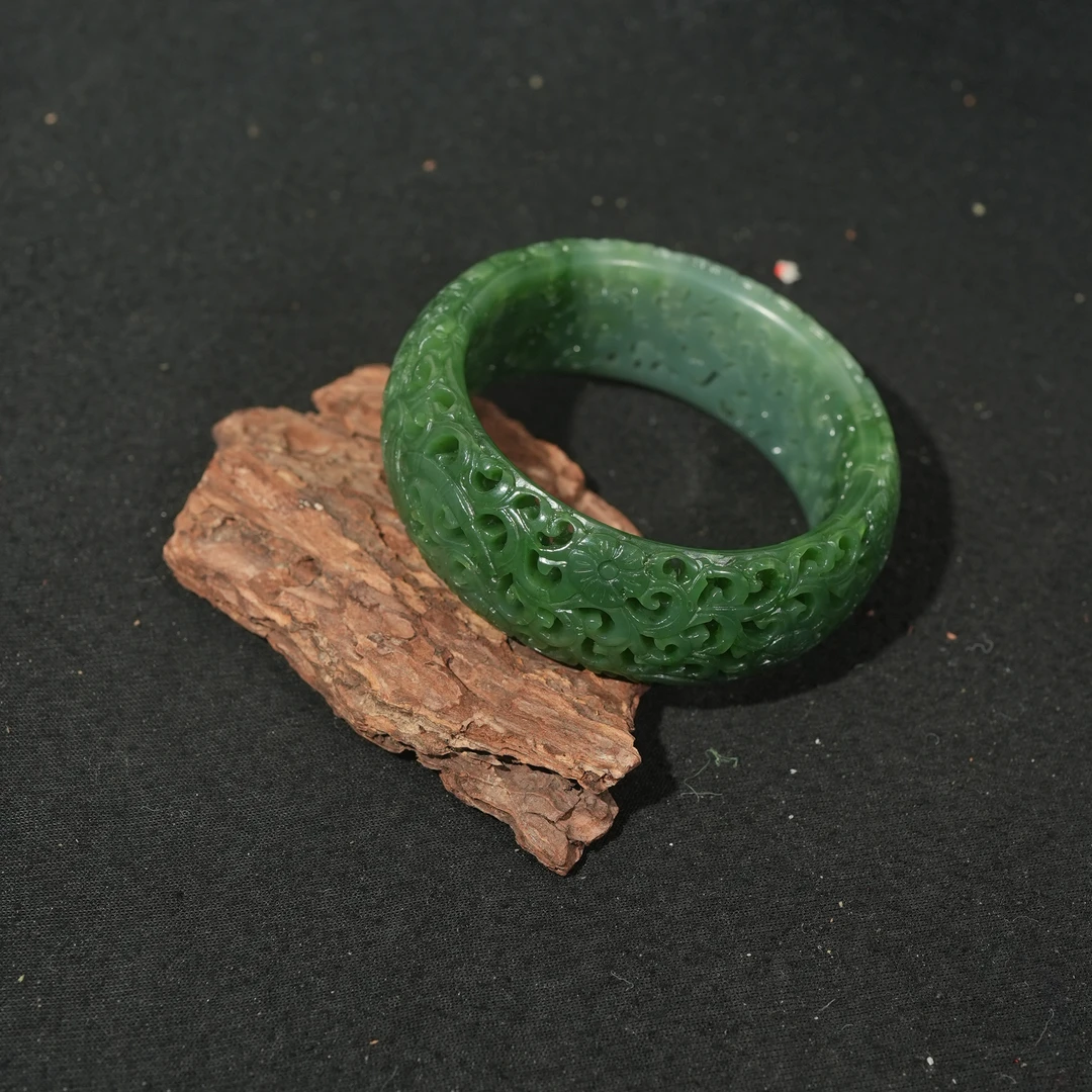 12.27香港王老板-和田玉手镯6z96