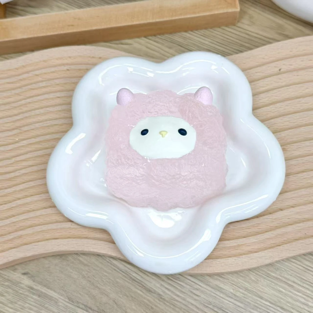 【粉透色大羊奶皮子果冻】硅胶捏捏乐解压玩具