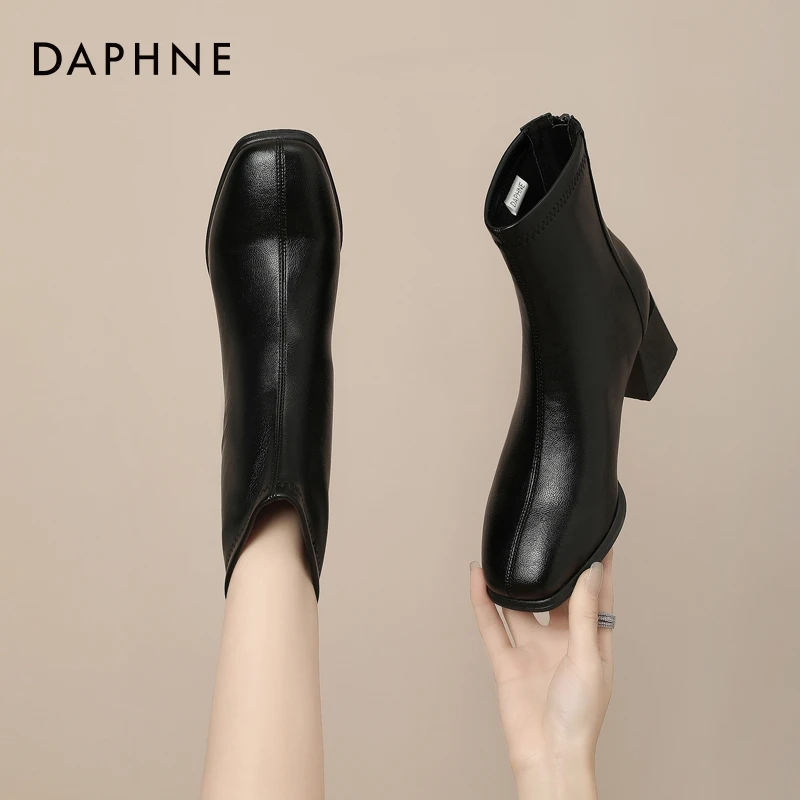 达芙妮品牌正品粗跟短靴女25新款秋季法式单靴小个子增高爆款靴子