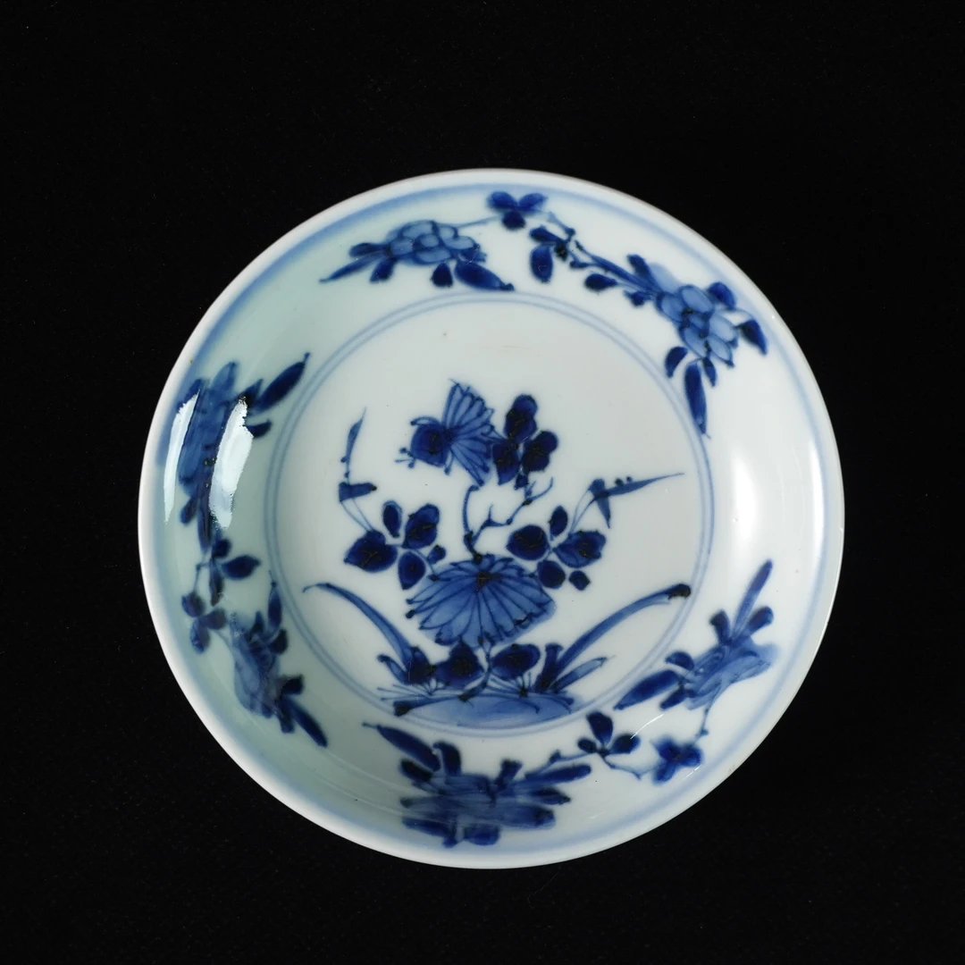 LABC250418118【十竹斋】清康熙洞石花卉纹青花盘