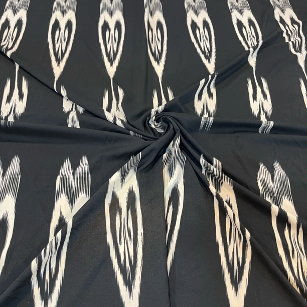 时尚新款艾特莱斯布料