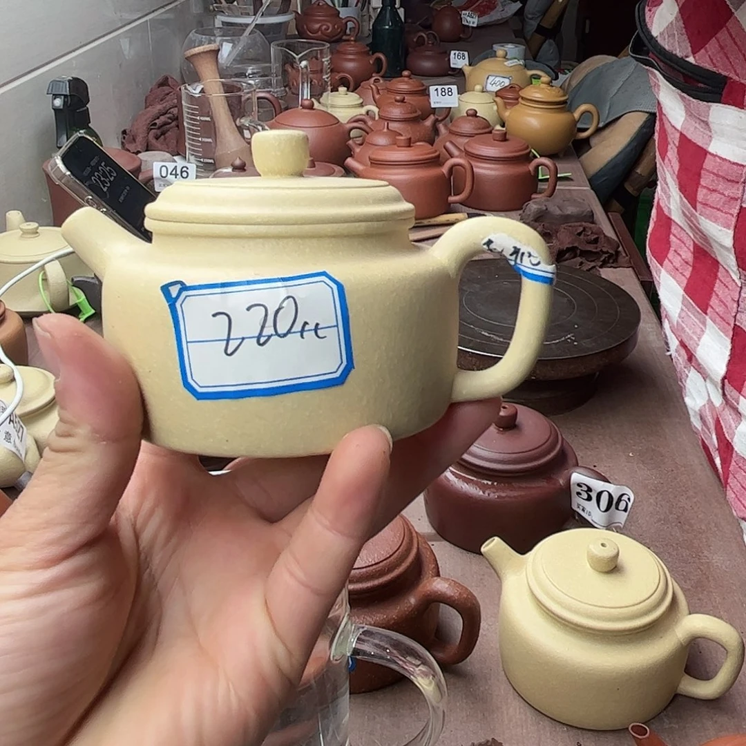 紫砂茶壶本绿德中220左右