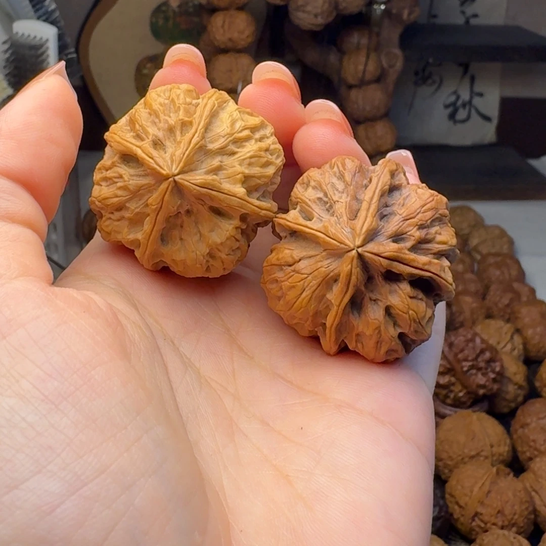 把件文玩核桃珊瑚四棱37