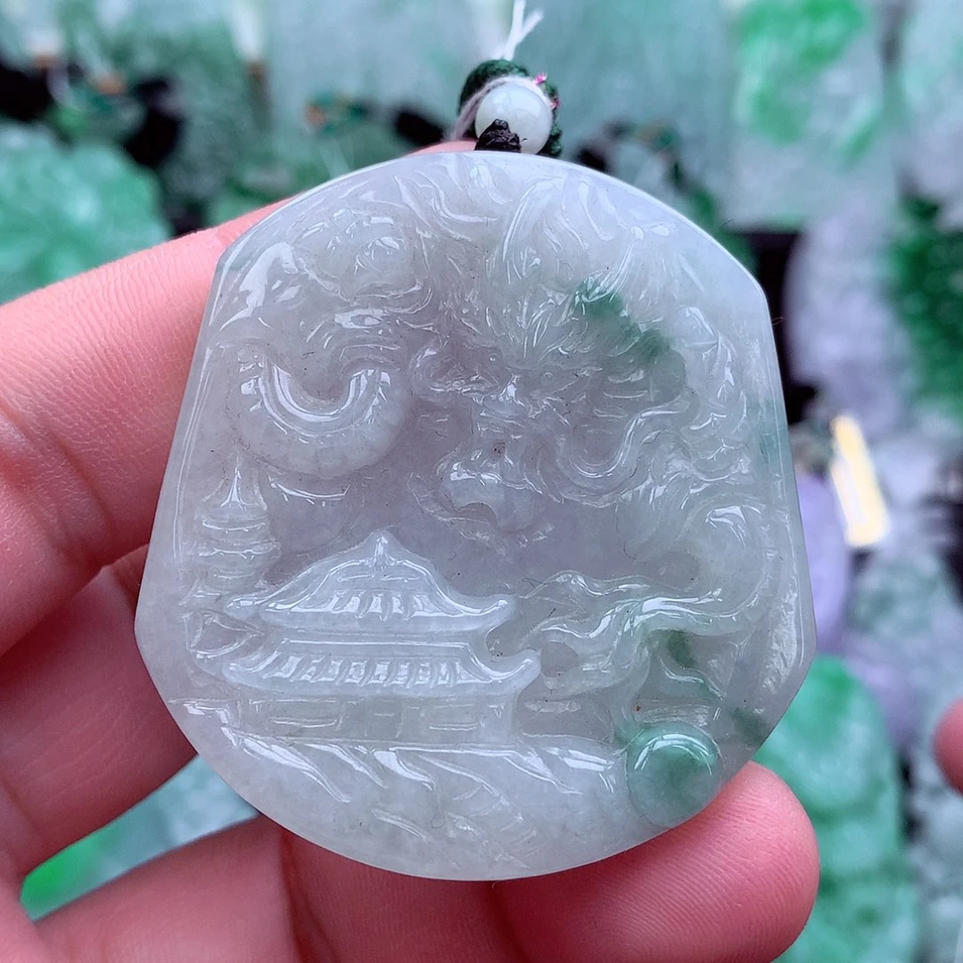 翡翠吊坠(不含链)未镶嵌