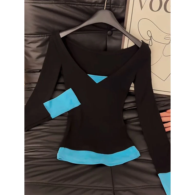 纯欲显瘦内搭假两件V领正肩上衣女春季独特别致小个子辣妹长袖t恤