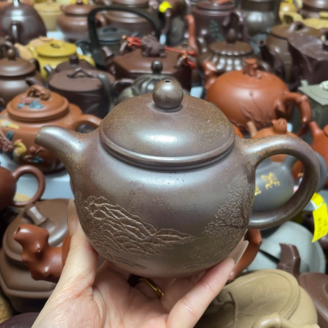 底槽青茶壶紫砂艺术作品