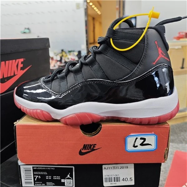 NIKE aj11 黑红 全新原盒 40.5码 gui 12.11 C2 晚