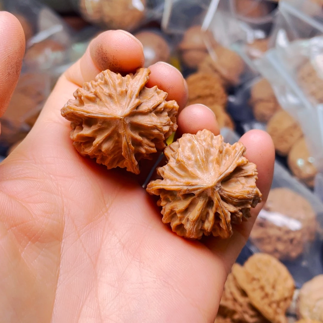 吊坠文玩核桃三愣子