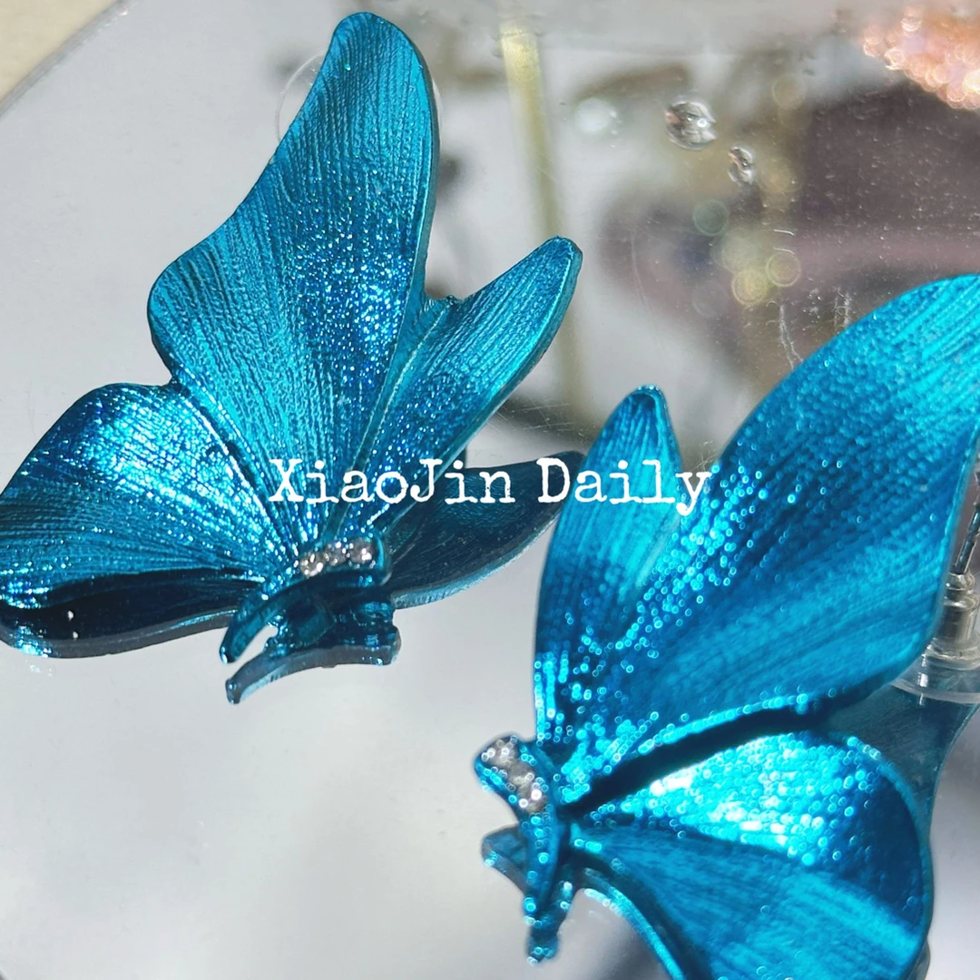 铜合金锆石耳饰 暗夜蓝闪蝴蝶耳饰 925银针超仙设计感