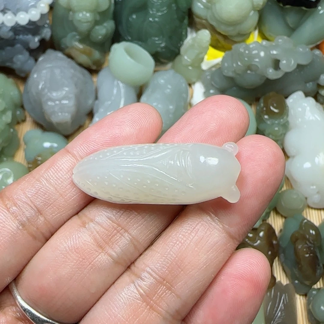 未镶嵌和田玉挂件
