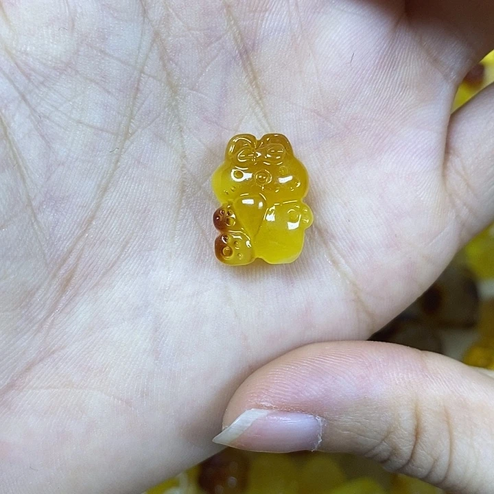 吊坠橄榄核小兔子37