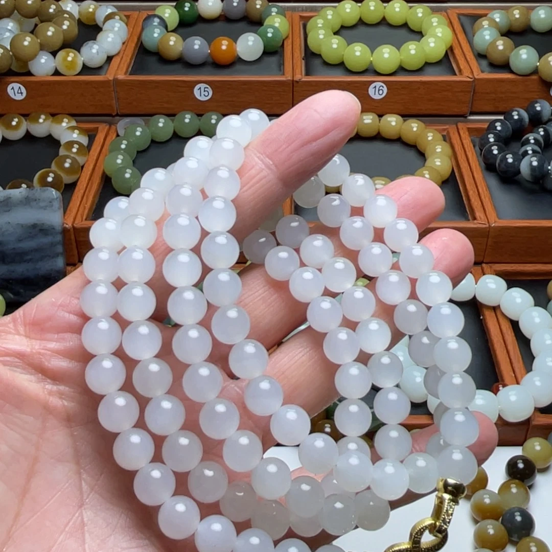 和田玉未镶嵌手串