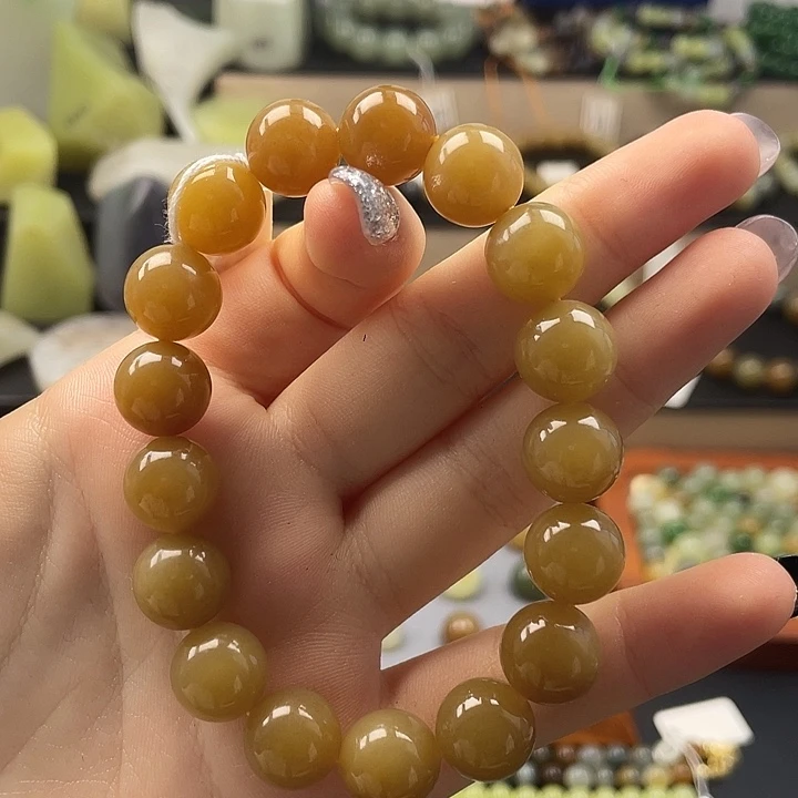 和田玉（糖玉）未镶嵌手链