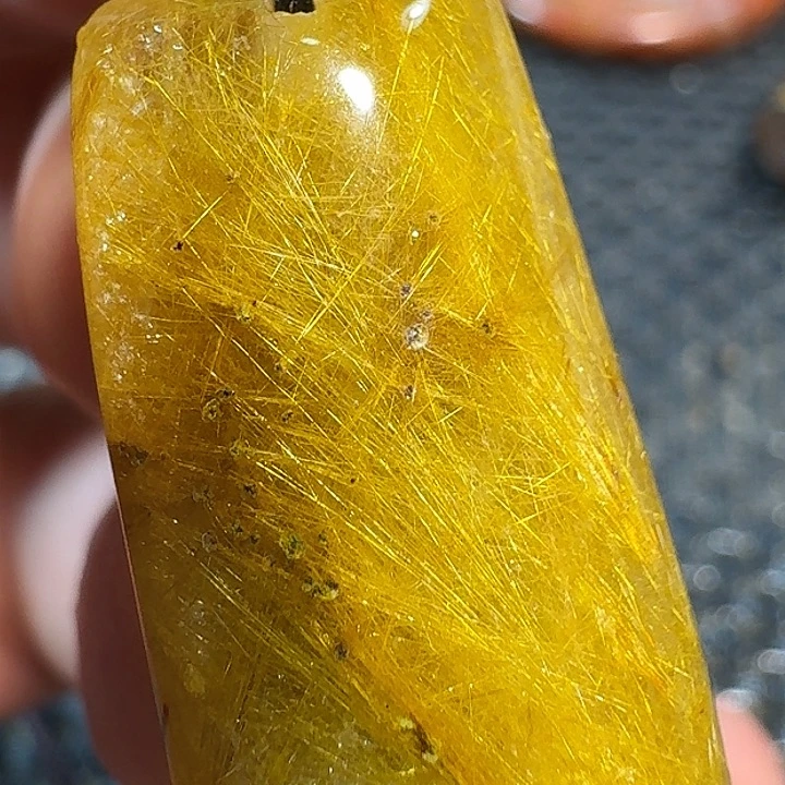 *****未镶嵌颈饰水晶好