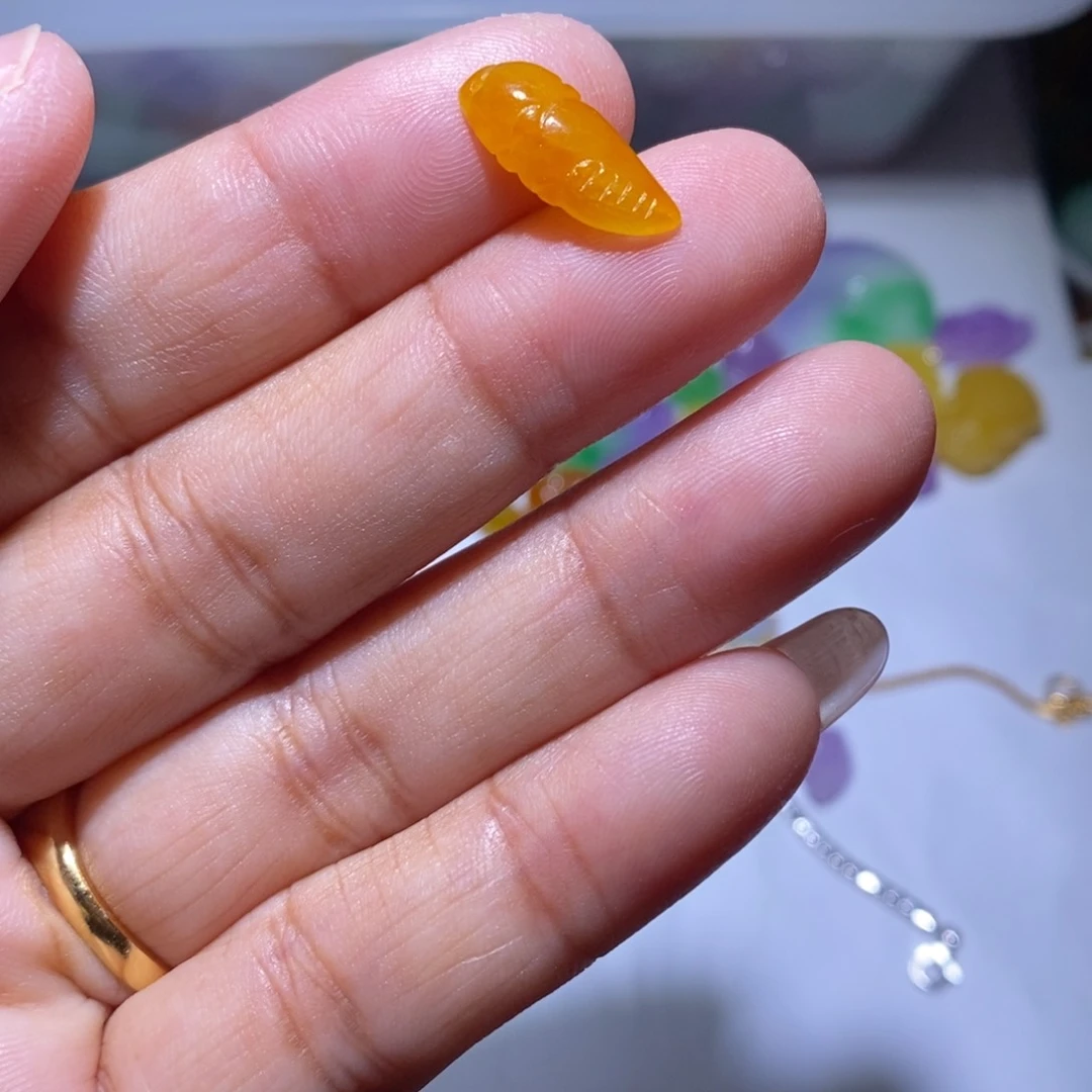 颈饰未镶嵌翡翠4